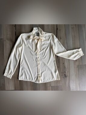 Woman’s H&M Cream Tie-Neck Bow Long Sleeve Blouse
